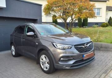 Opel Grandland (X) 99.500 km 11.900 &euro; Weitersburg 56191