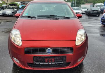 Fiat Punto 219.477 km 890 &euro; Vettelschoss 53560