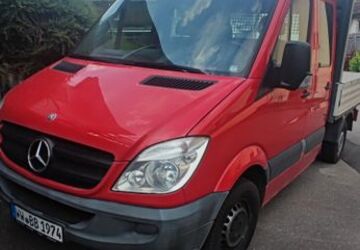 Mercedes-Benz Sprinter 173.000 km 8.900 &euro; Kadenbach 56337