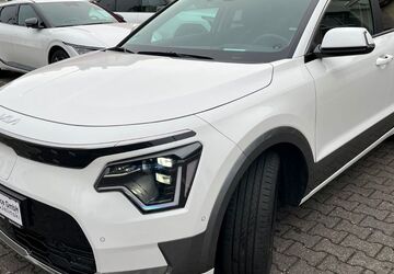 Kia Niro 30.000 km 29.900 &euro; Remagen - Rolandseck 53424