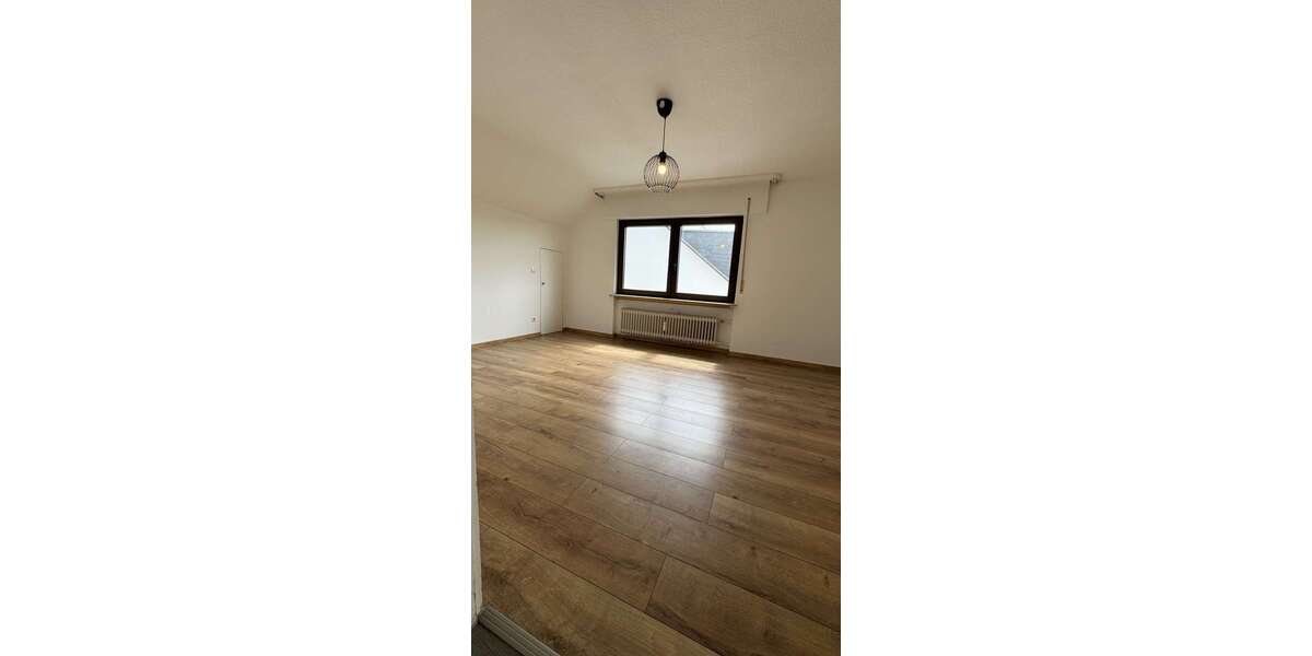 Etagenwohnung Mülheim-Kärlich Kärlich - 3 Zimmer, 73 m&sup2;, 750&euro; | Angebot:26659924