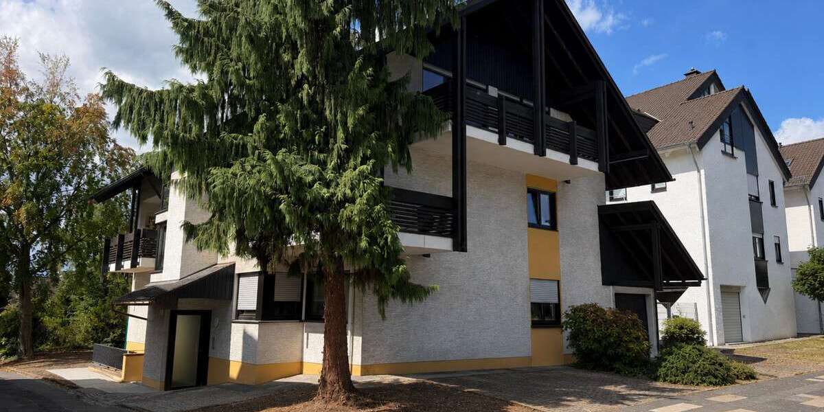 Etagenwohnung Bad Honnef - 4 Zimmer, 135 m&sup2;, 1.900&euro; | Angebot:27330637