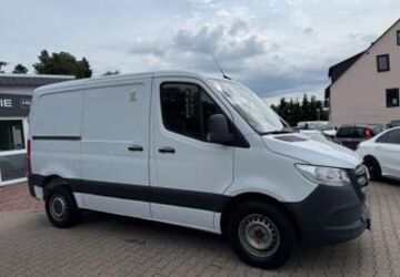 Mercedes-Benz Sprinter 190.000 km 13.500 &euro; Niederelbert 56412