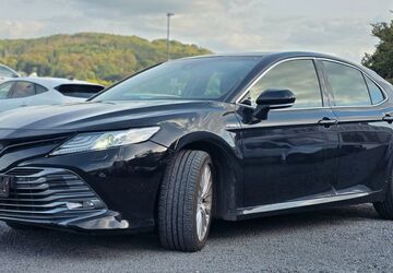 Toyota Camry 80.000 km 19.990 &euro; Oberwinter 53424