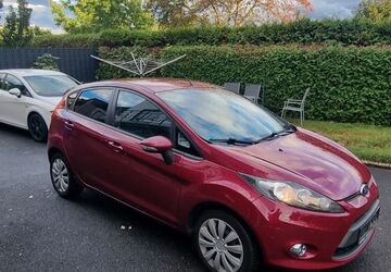Ford Fiesta 206.950 km 2.450 &euro; Neuhäusel 56335