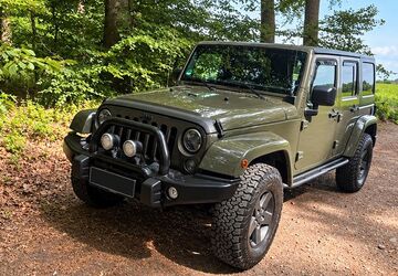 Jeep Wrangler 175.000 km 47.250 &euro; Neuwied 56564