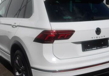 VW Tiguan 52.200 km 29.750 &euro; Rieden 56745