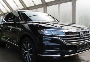 VW Touareg 129.989 km 30.490 &euro; Neuwied 56564