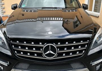 Mercedes-Benz ML 350 211.431 km 16.800 &euro; Neuwied-Niederbreitbach 56589