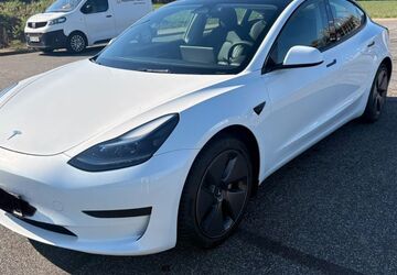 Tesla Model 3 98.500 km 26.900 &euro; Koblenz 56068